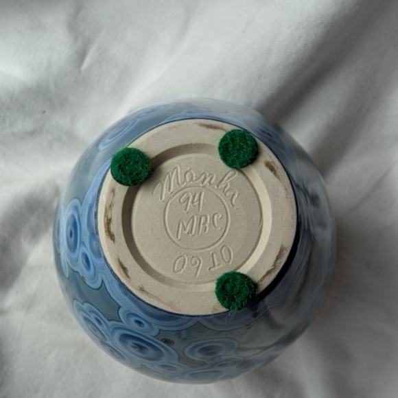 Manka John Mankameyer Handmade Studio Pottery Blue Crystalline Glaze Vase - Picture 9 of 9